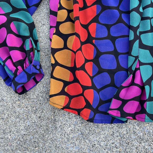 Vintage Geometric Print Semi-Sheer Maximalist Blouse - Picture 4 of 10
